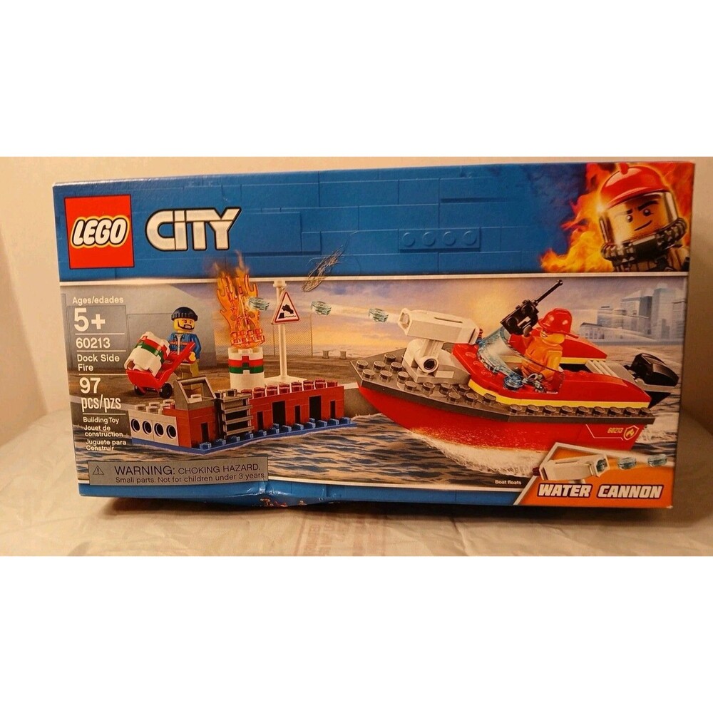 LEGO 60213 - CITY Dock Side Fire 97 Pieces-Brand New-Box DAMAGE SEALED RETIRED